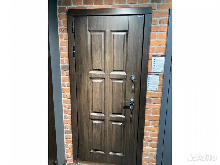 Входная дверь с терморазрывом