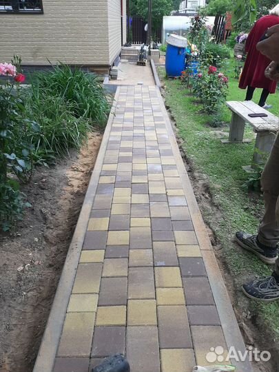 Укладка тротуарной плитки