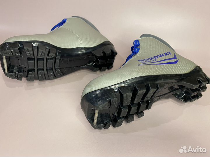 Лыжные ботинки детские 32 размер nordway