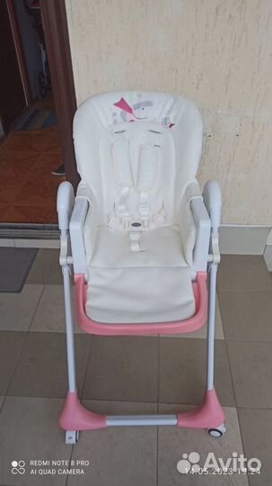 Детский стульчик для кормления