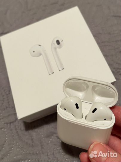 Беспроводные наушники apple airpods 2