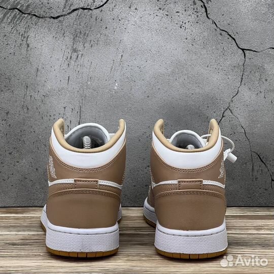 Nike Air Jordan 1 Mid 