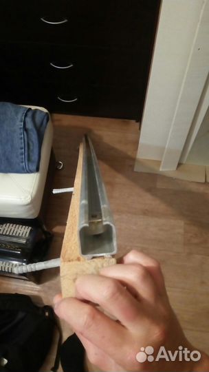 Дверь межкомнатная массив подвесная