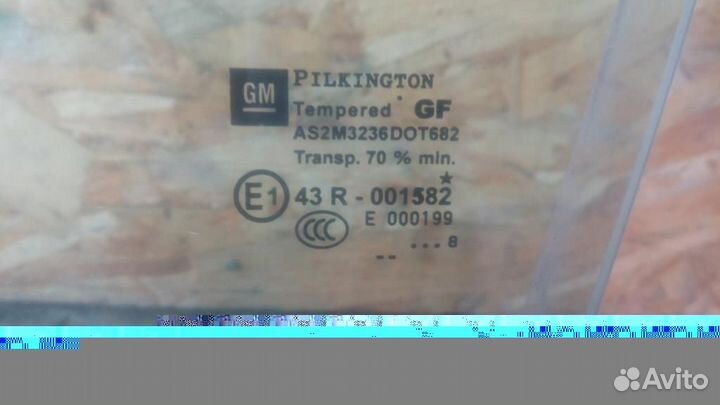 Стекло двери задней левой Opel Astra H 2004-2014