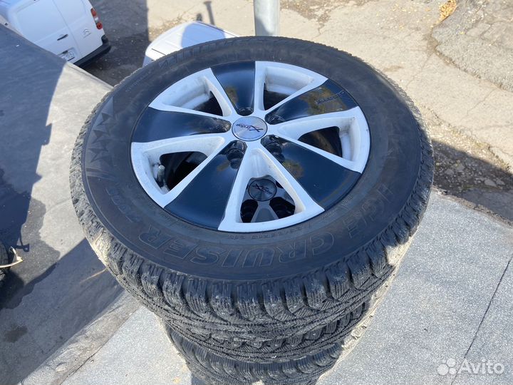 R15 Bridgestone Ice Cruiser 7000 195/65, PCD 5x114.3 DIA 56