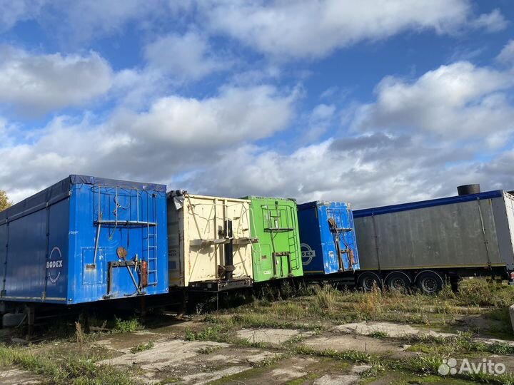 Полуприцеп щеповоз Bodex KIS 3FR, 2010