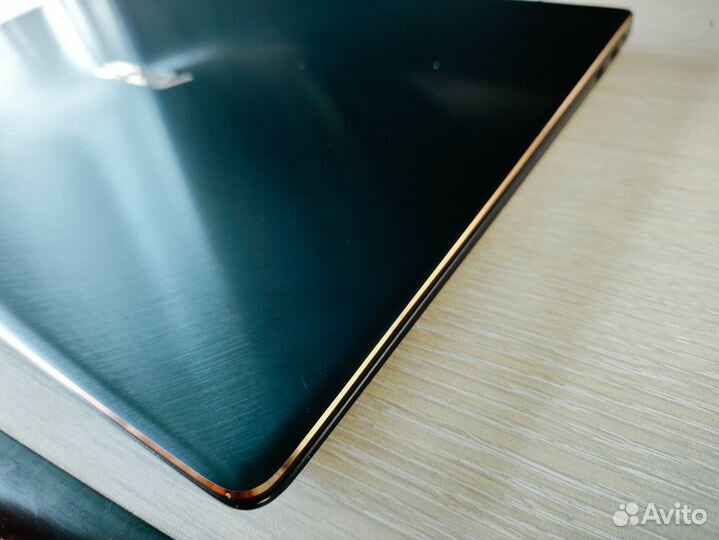 Asus zenbook 14
