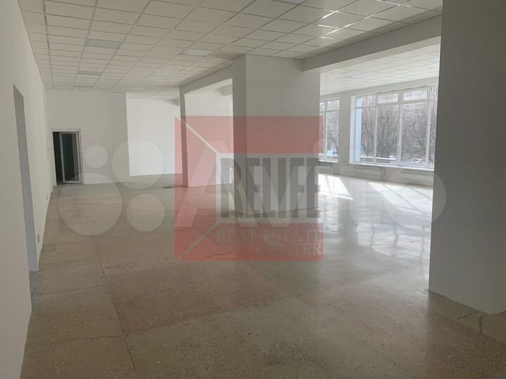 Продам помещение свободного назначения, 300 м²