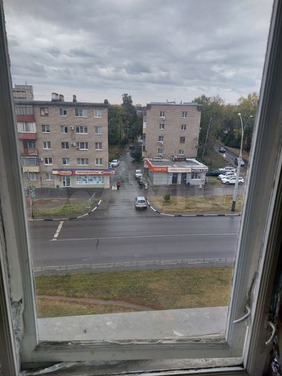 Комната 14 м² в 5-к., 5/5 эт.