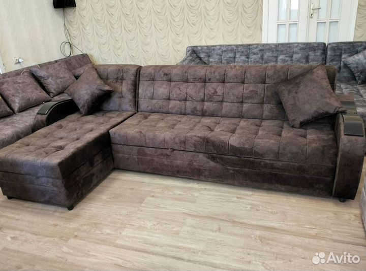 Диван угловой раскладной в наличии
