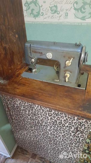 Швейная машина Veritas