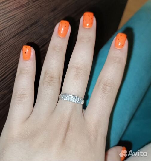 Серебряное кольцо