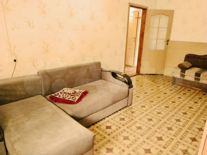 1-к. квартира, 43 м², 3/9 эт.