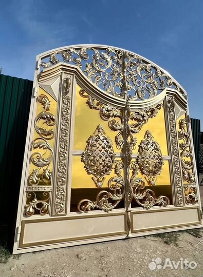 Ворота белые