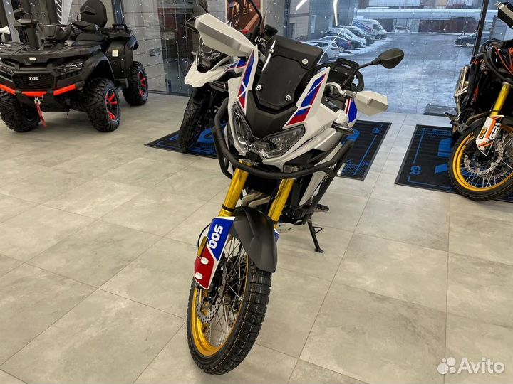 GR 500 Adventure Бело-синий