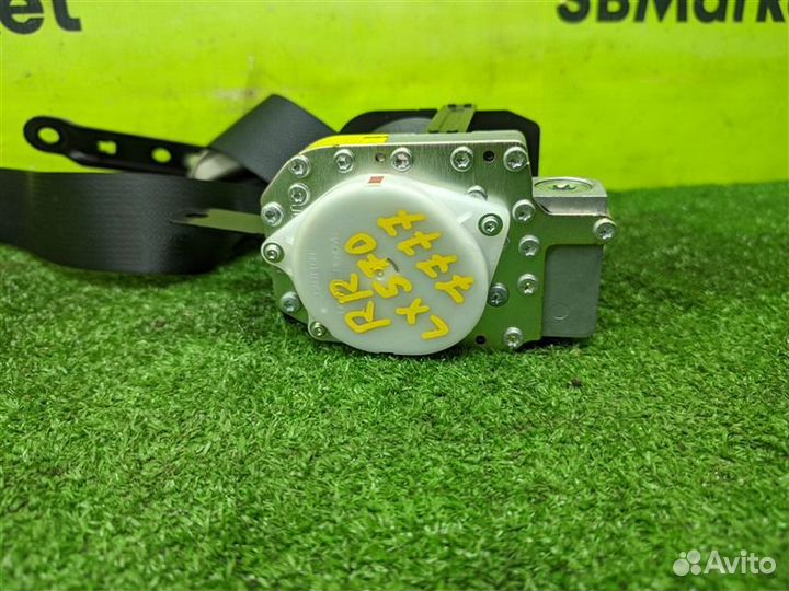 Ремень безопасности задний правый Lexus Lx570