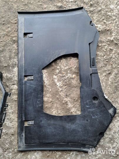 Ящик для инструментов BMW E65 E66