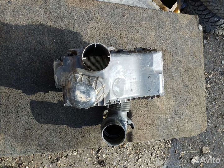 Корпус воздушного фильтра peugeot 607