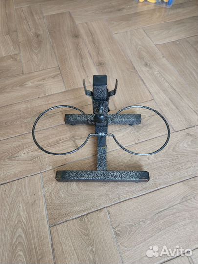 Подставка для мисок