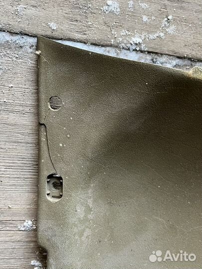 Пластик под торпеду Мерседес w123