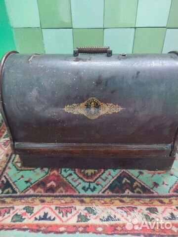 Швейная машина Singer