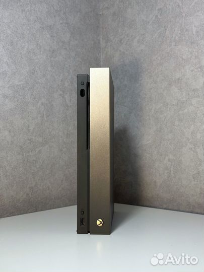 Microsoft Xbox One X 1 TB