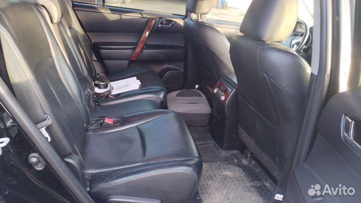 Toyota Highlander 3.5 AT, 2011, 225 000 км