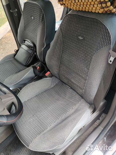 Автомобильные чехлы на Шевроле cobalt