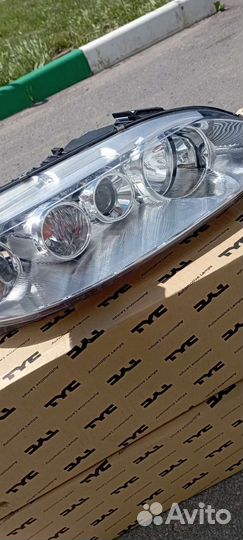 Фары передние Мазда 6