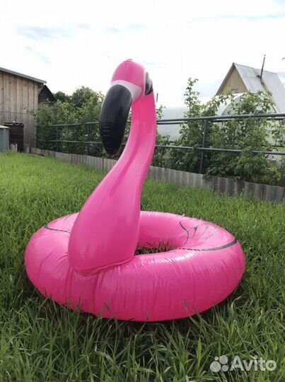 Надувной круг большой