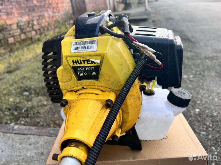Тример бензиновый Huter GGT-2500T