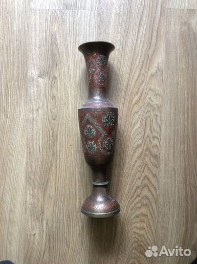 Ваза из металла