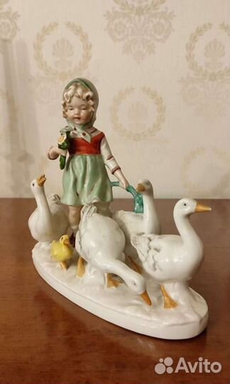 Статуэтка немецкий фарфор Carl Scheidig