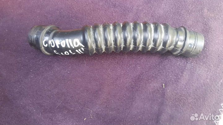 Тойота королла(спринтер) патрубок на горловину