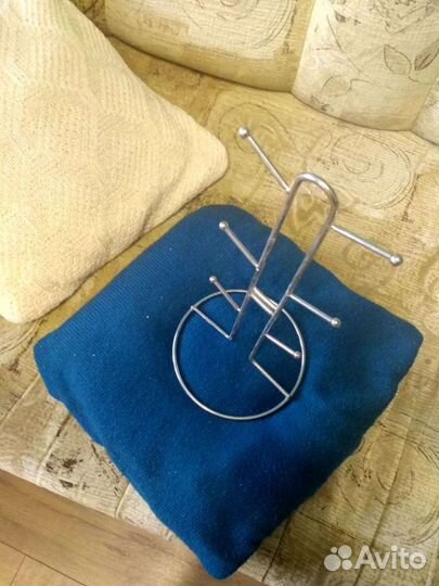 Подставка для чашек и блюдец