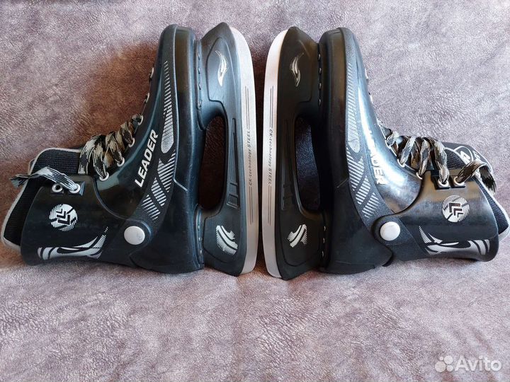 Коньки хоккейные 40 размер