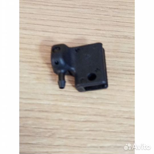 Жиклер hyundai Porter 2 омывателя левый OE