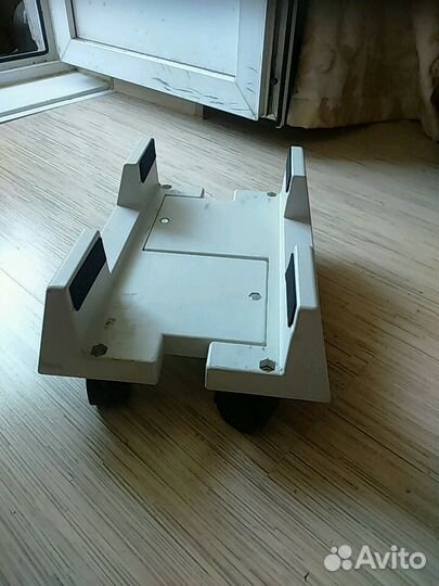 Держатель системного блока б/у