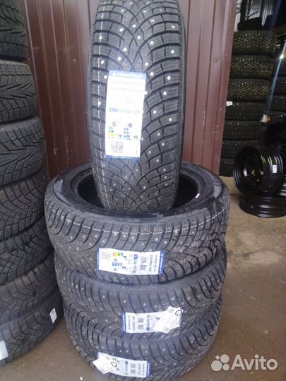 Triangle IcelynX TI501 235/55 R19 105T