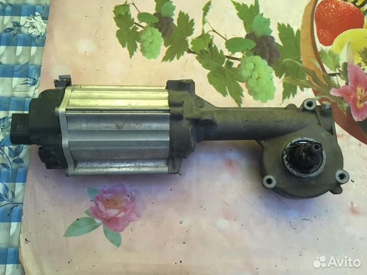 Сервопривод рулевой рейки VW