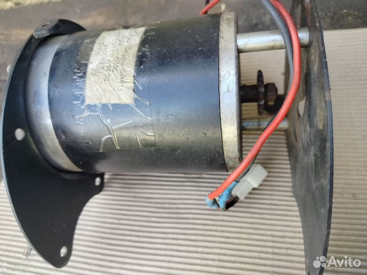 Электродвиготель для электросамоката