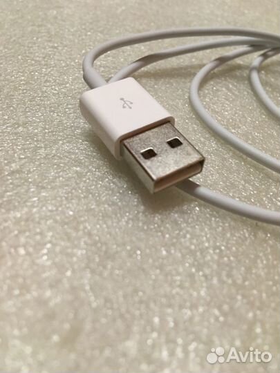 Apple Lightning MA591ZM/C 30-pin (1м) -Дата Кабель