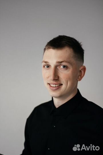 Ведущий Вороновский Андрей