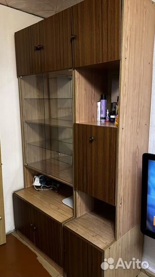 Сервант, стенка