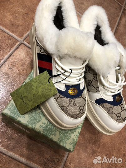 Кроссовки gucci