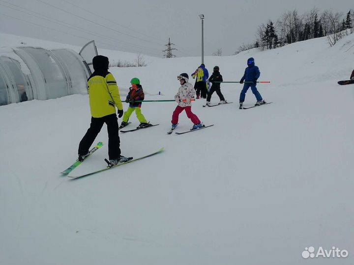 Инструктор тренер по сноуборду и горным лыжам