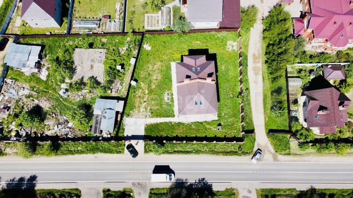 Дом 364,1 м² на участке 10 сот.