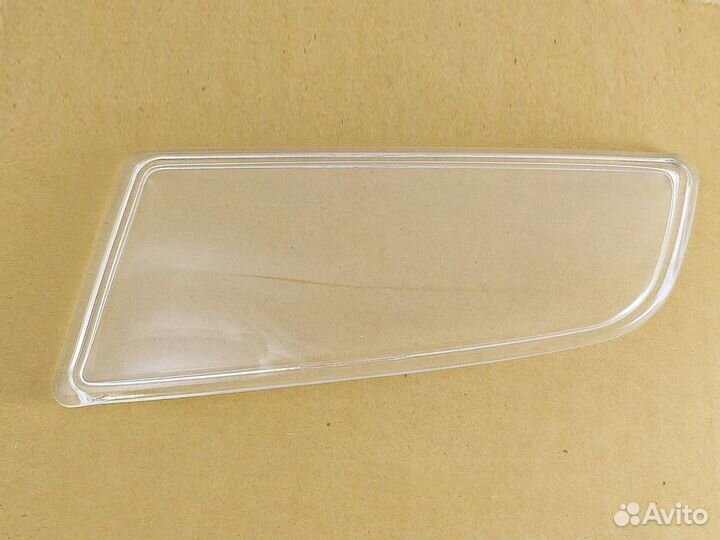 Стекло противотуманной фары левое Honda Civic 4D
