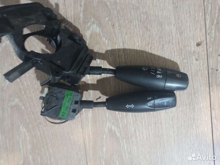 Переключатель подрулевой правый Chevrolet Lanos