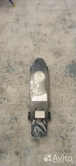 Круизëр черного цвета